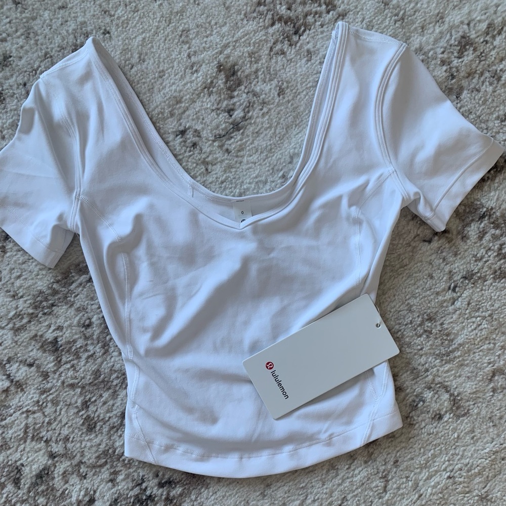 New with tags lululemon align tee